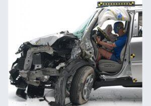 Foto Honda Pilot Crash Test Iihs Small Overlap