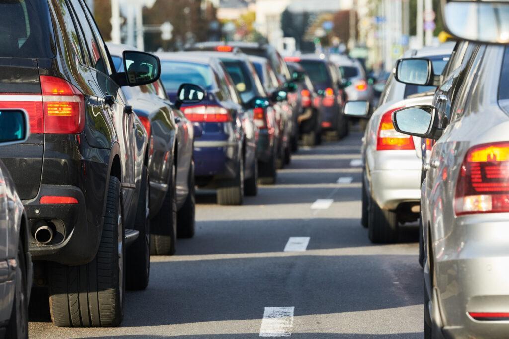 Multe su strade e autostrade, ecco quelle che si prendono in automatico in  estate e come saperlo prima notifica