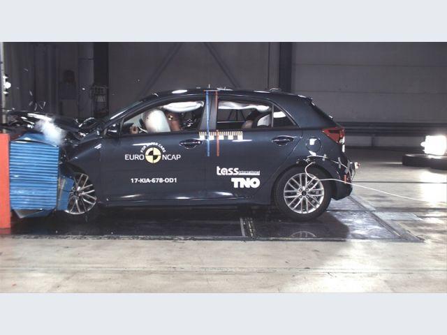 Kia Stonic – Crash test Euro NCAP – crash test offset