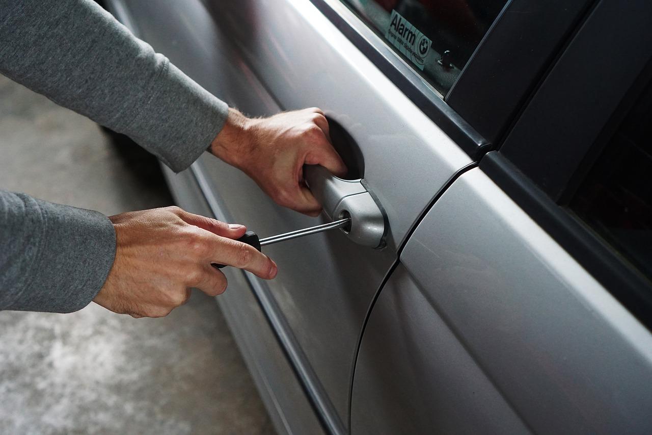 Auto in leasing: cosa fare in caso di furto della vettura