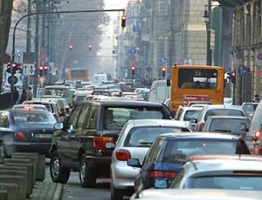 Auto: blocco traffico a Milano da venerdì 15 ottobre 2010