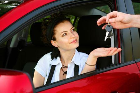 Magnete conducente per studenti per auto - Magnete adesivo conducente  studente - Si prega di essere pazienti studenti conducente, uomini e donne  conducente auto segnale di sicurezza del veicolo Xizhen : 