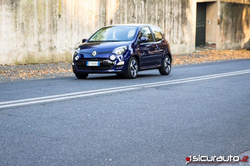 Renault Twingo 1.2 20th Anniversary: prova su strada