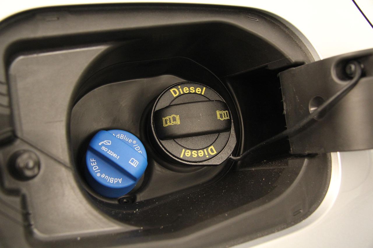 Additivo Diesel AdBlue: come funziona e quando fare il rabbocco
