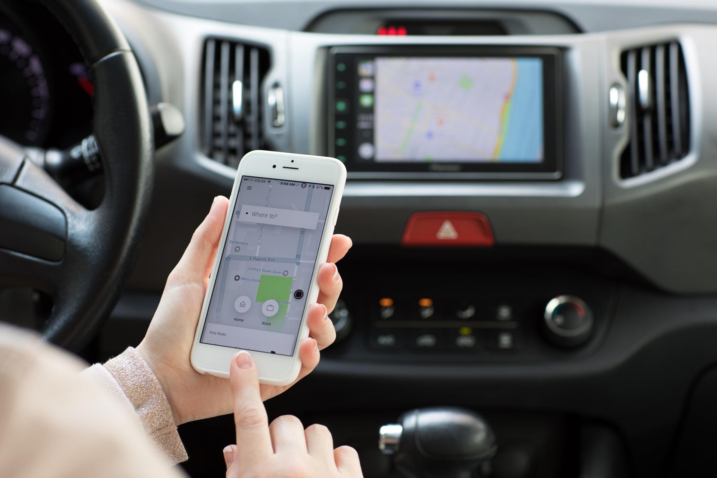 Uber e Lyft: i conducenti rifiutano le corse per l’aumento benzina