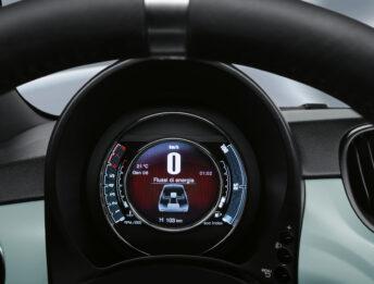 Fiat 500 Hybrid richiamata: rischio incendio batteria al litio ausiliaria