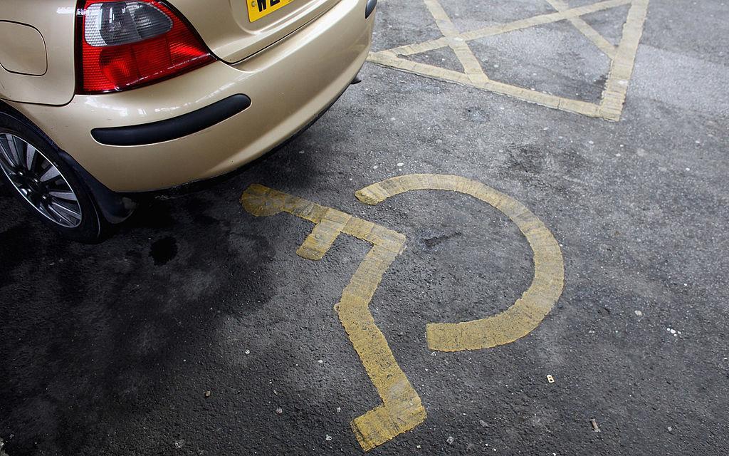 Parcheggi auto disabili in condominio, quando vanno riservati