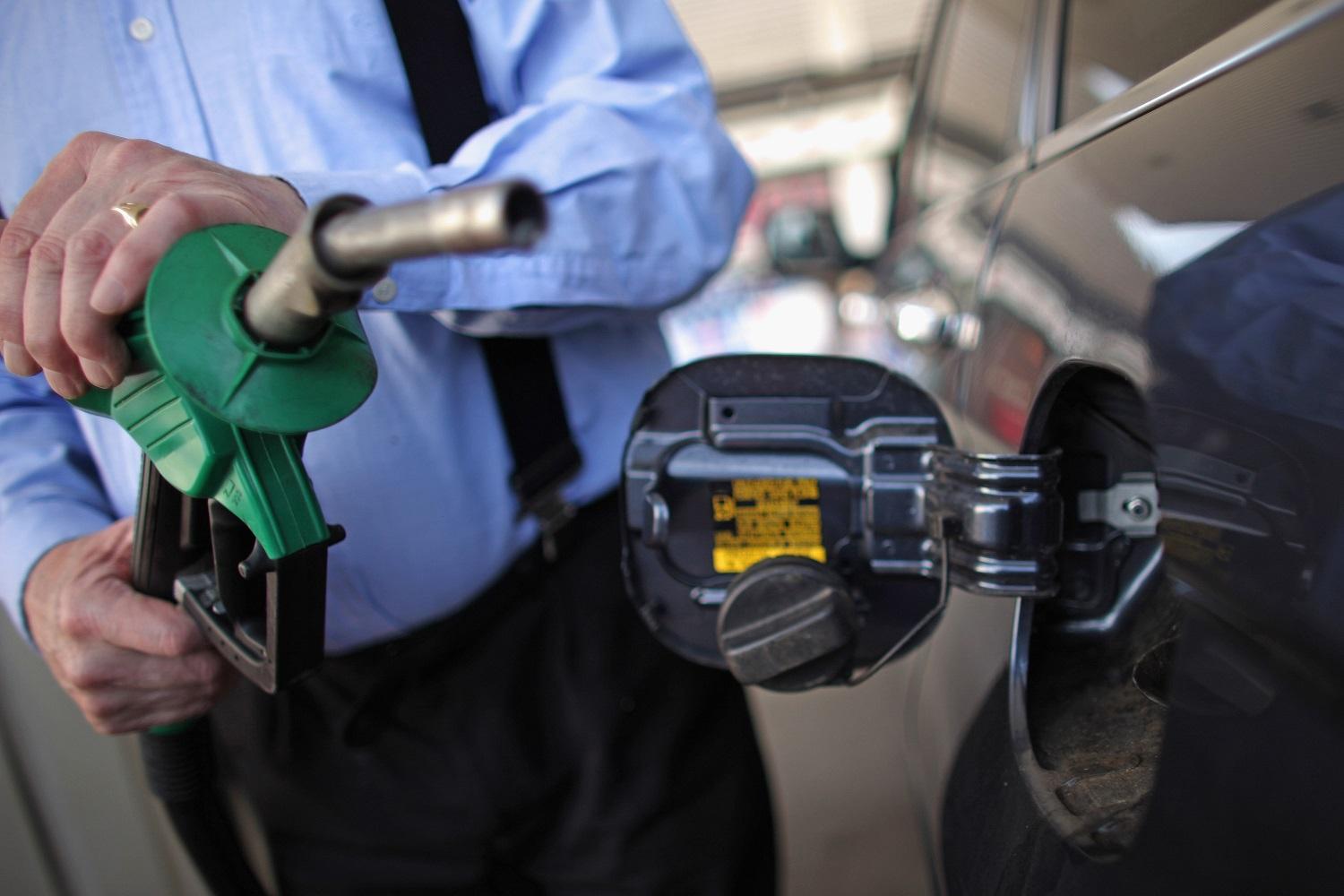 Pulizia iniettori: 5 errori da evitare con l'additivo per benzina e diesel