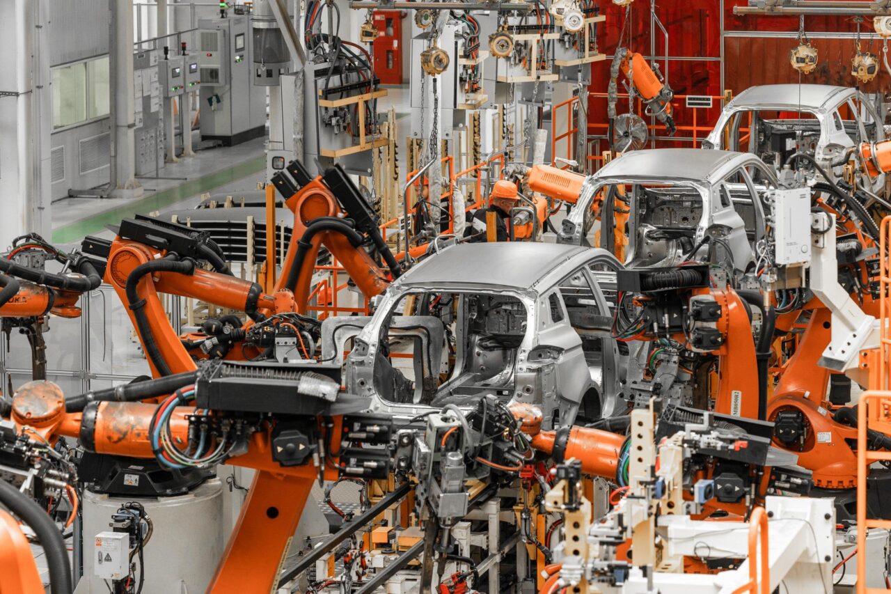 Materie prime critiche: nuovo regolamento UE in aiuto dell’automotive