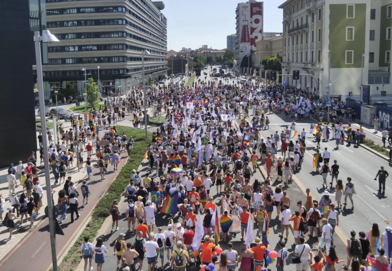 Milano: strade chiuse il 29 giugno 2024 per il Milano Pride