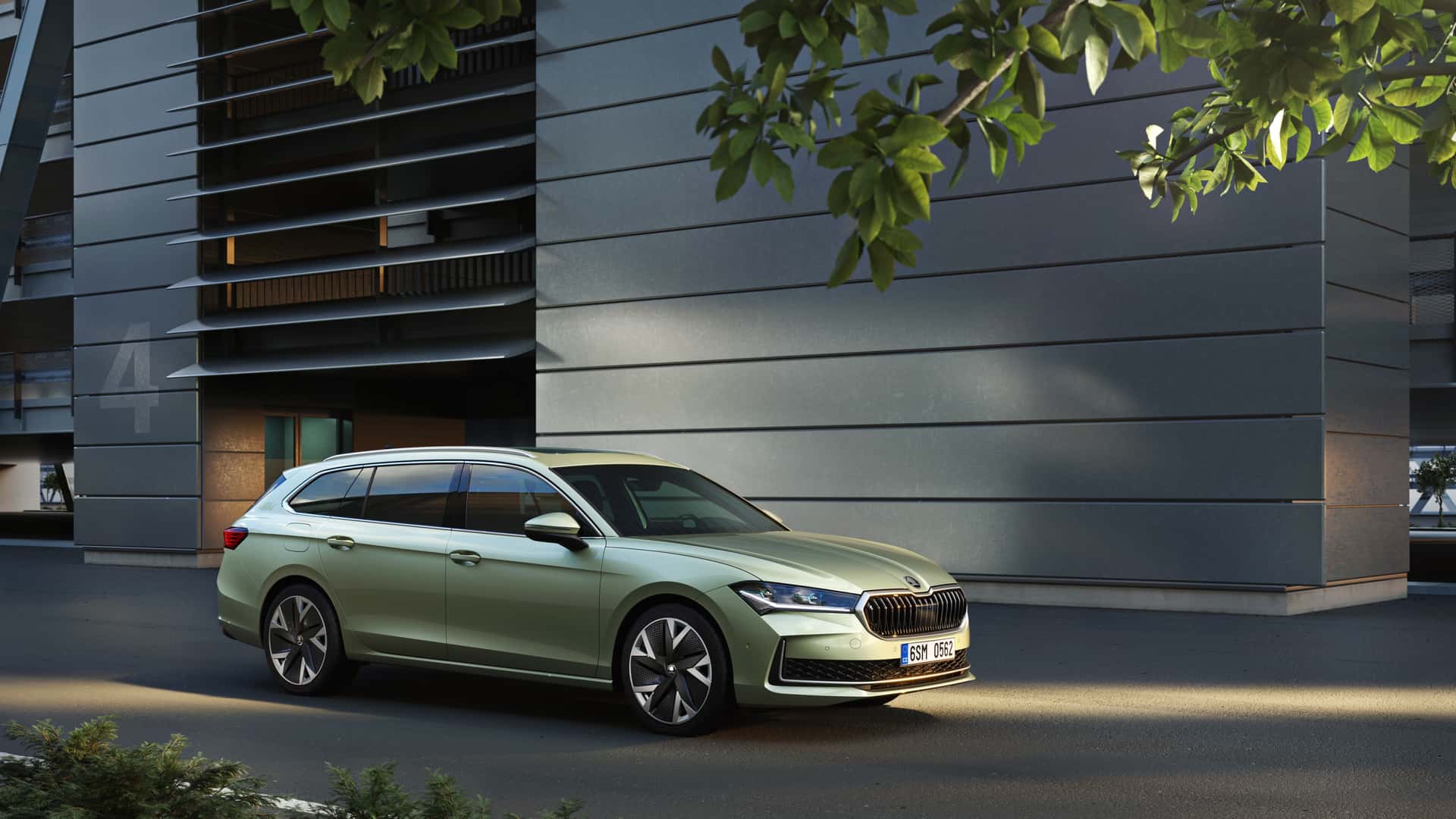 Skoda Superb 2024: New Features And Engines Of The Fourth Generation ...