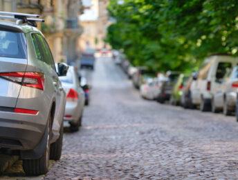Auto ferme nei fine settimana: proposta shock in Germania