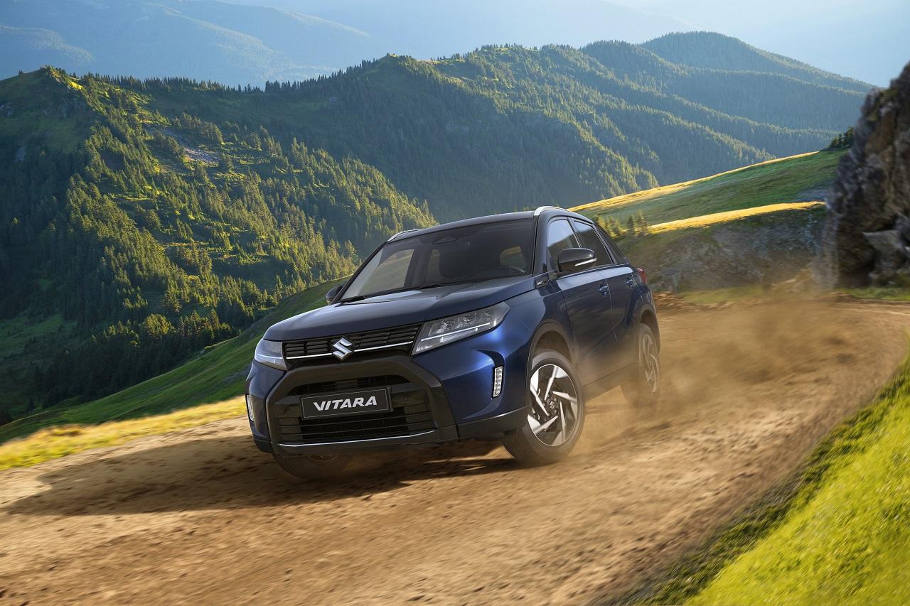 Suzuki Vitara Hybrid 2024 motore, caratteristiche e prezzi