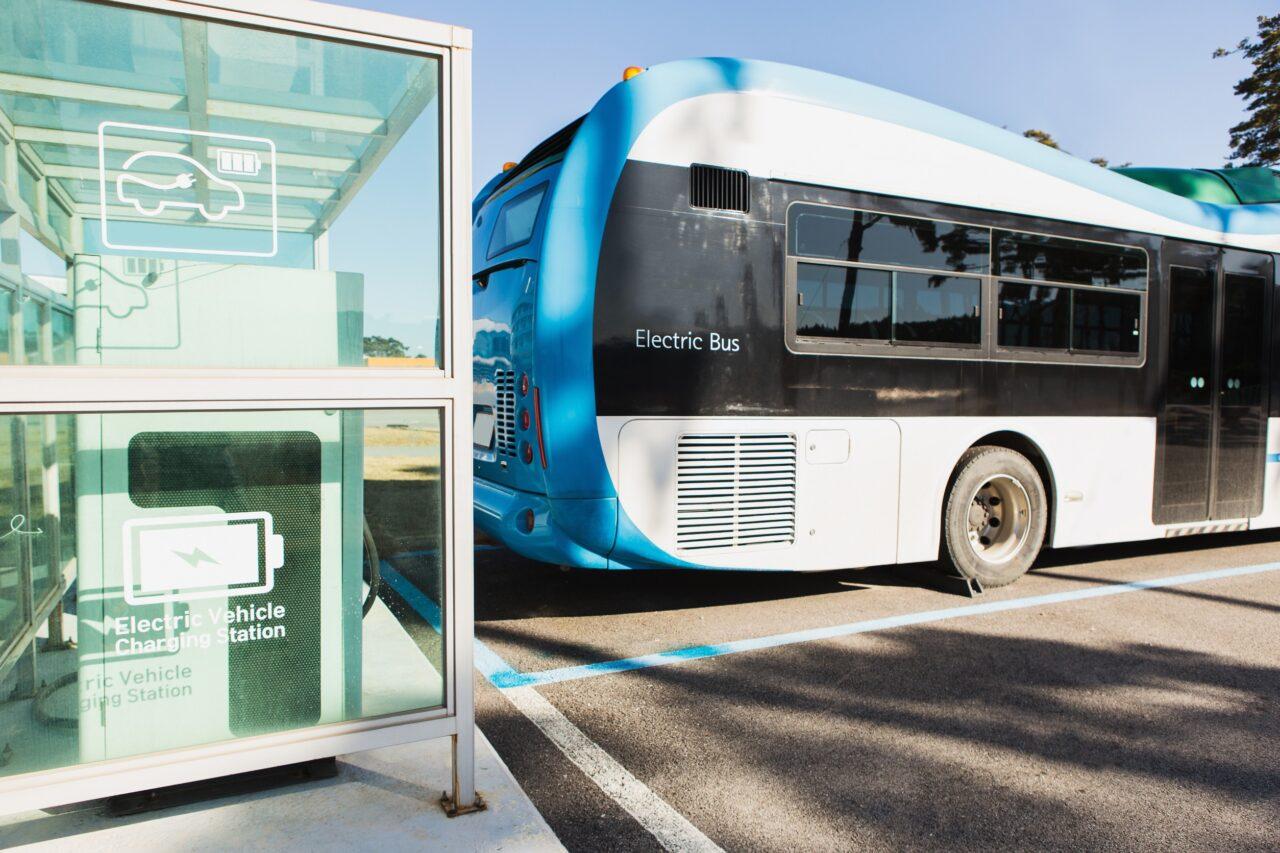 Autobus elettrici: in Italia sono solo l’1,3% di quelli in circolazione