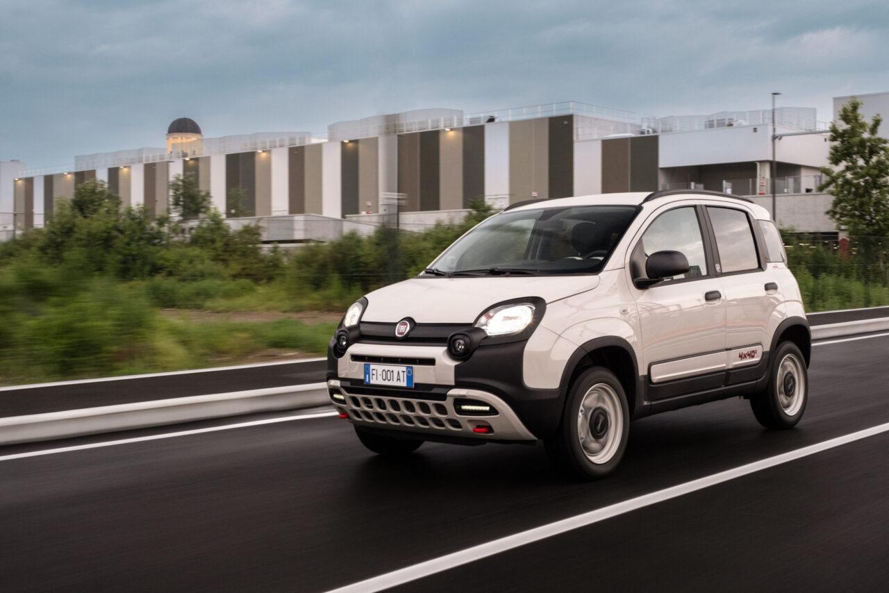 Fiat Panda con fari anabbaglianti difettosi: causa e soluzione