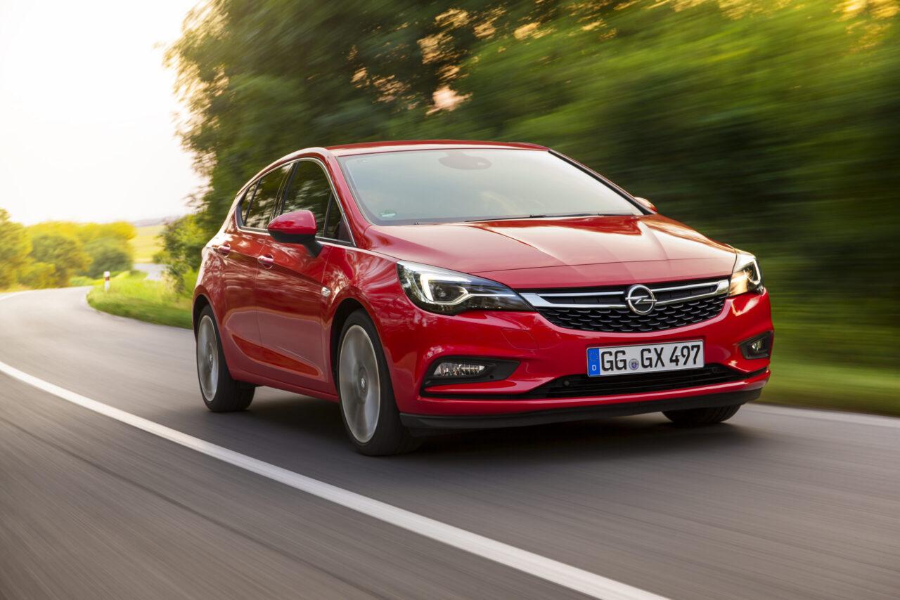 Opel Astra con avaria “Livello liquido raffreddamento”: la soluzione